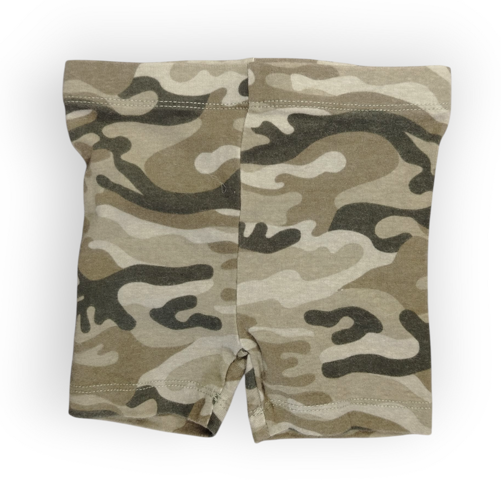 Conjunto Niño Dinosaurio Naranja + Short Camuflado (9–12 meses) [Semi-Nuevo]